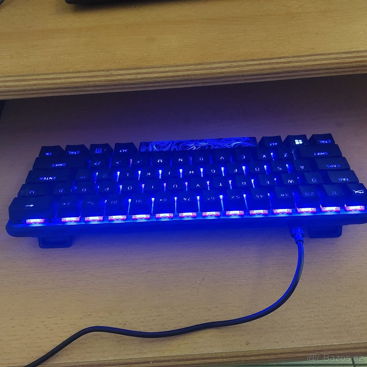 Klávesnice HyperX Alloy Origins 60-US, kabel - 2