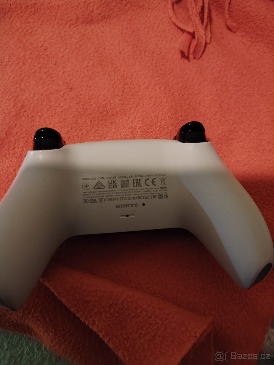 PS5 ovladač na náhrad dili - 2