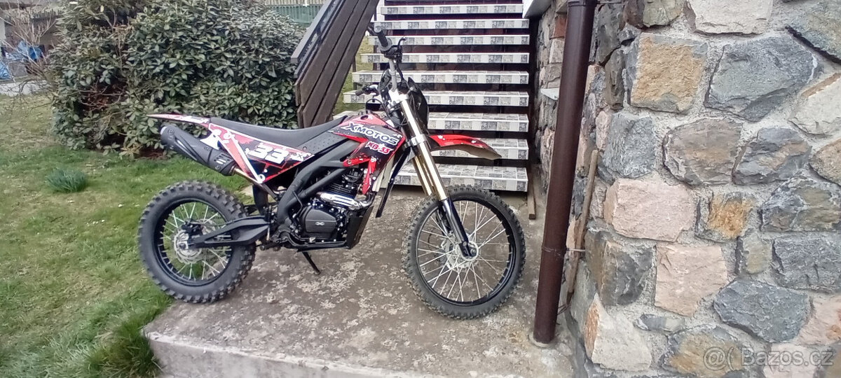 Prodám x-motos XB- 33 čtyřtaktní 250 ccm