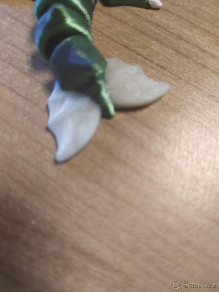 Drak z 3D tiskárny se svítícím ocáskem - 2