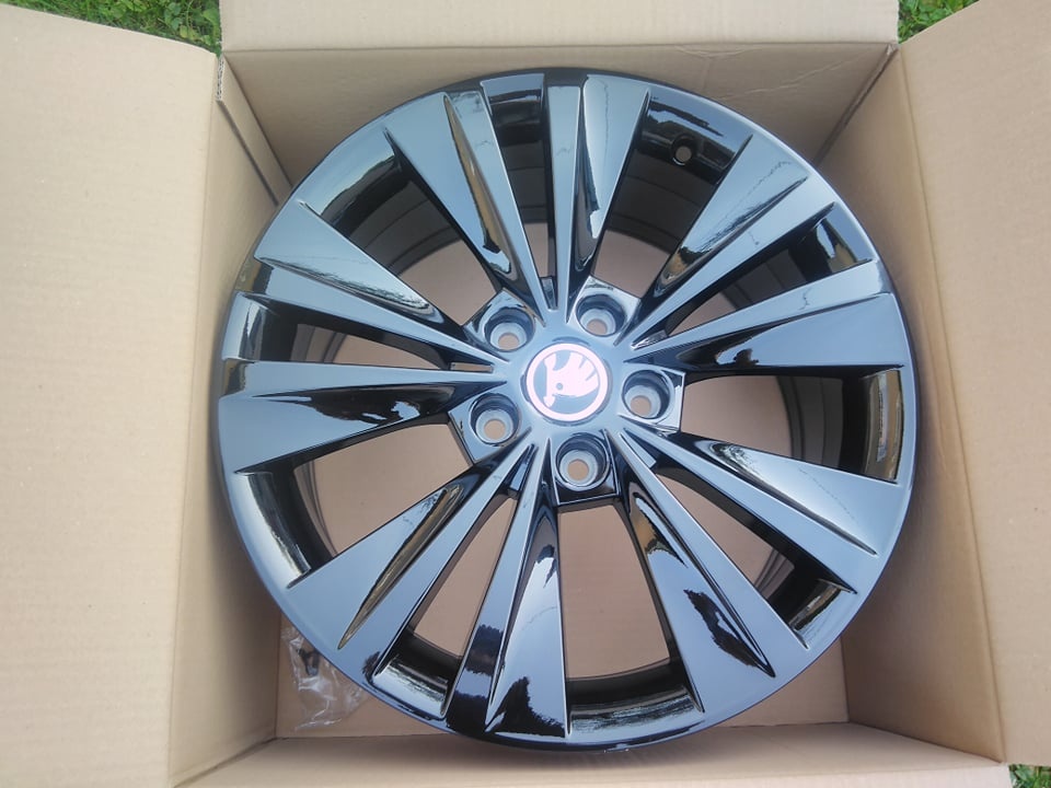 Alu R 17 ŠKODA,VW,SEAT originál. - 2