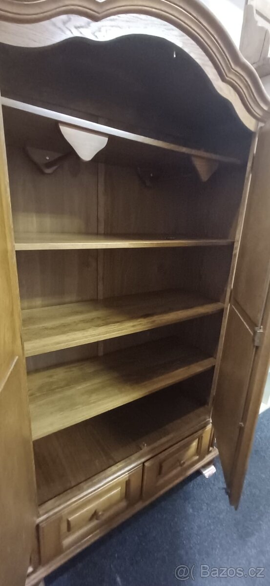 Šatní skříň rustik - 2