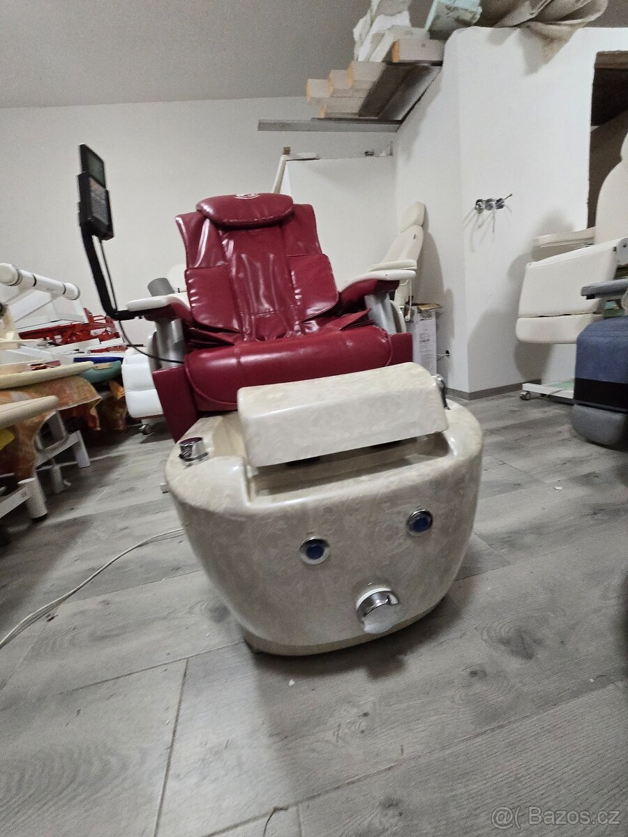 Luxusní Spa pedikérské křeslo AKCE červené - 2