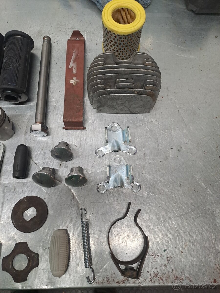 Jawa 20, 21, 23, pionýr, ČZ 150C, ČZ 175 Standart, Jawa 250 - 2