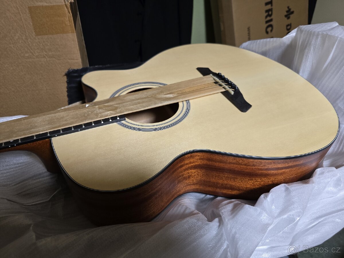 Mini Jumbo,akustická kytara DONNER DAJ 110c - 2