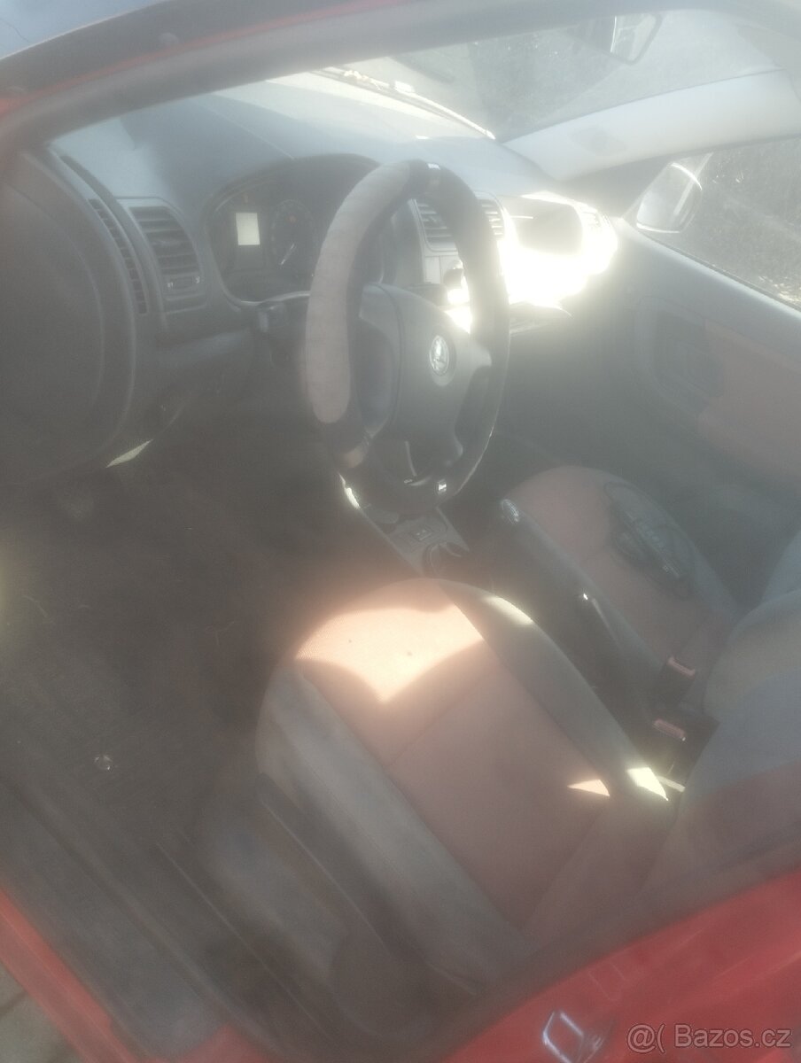 Škoda Roomster 1.4 16V - 2