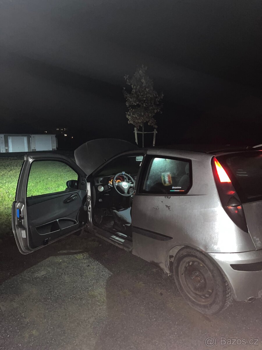 Fiat Punto II soubor nahradnich dilu - 2
