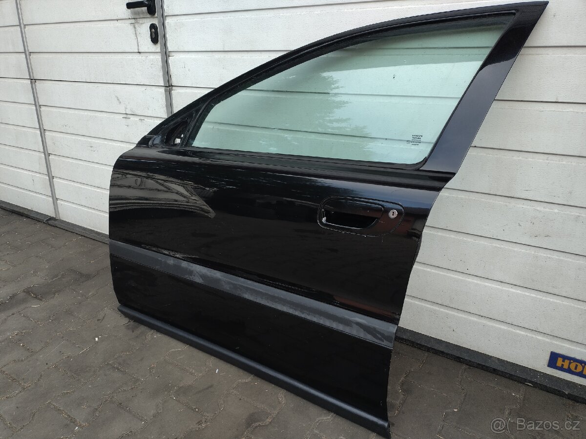 Volvo V70 dveře - 2