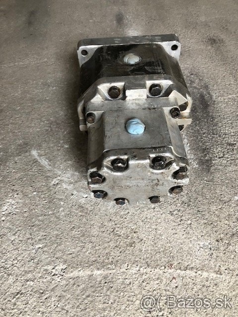 Predám dvojité zubové čerpadlo - 2