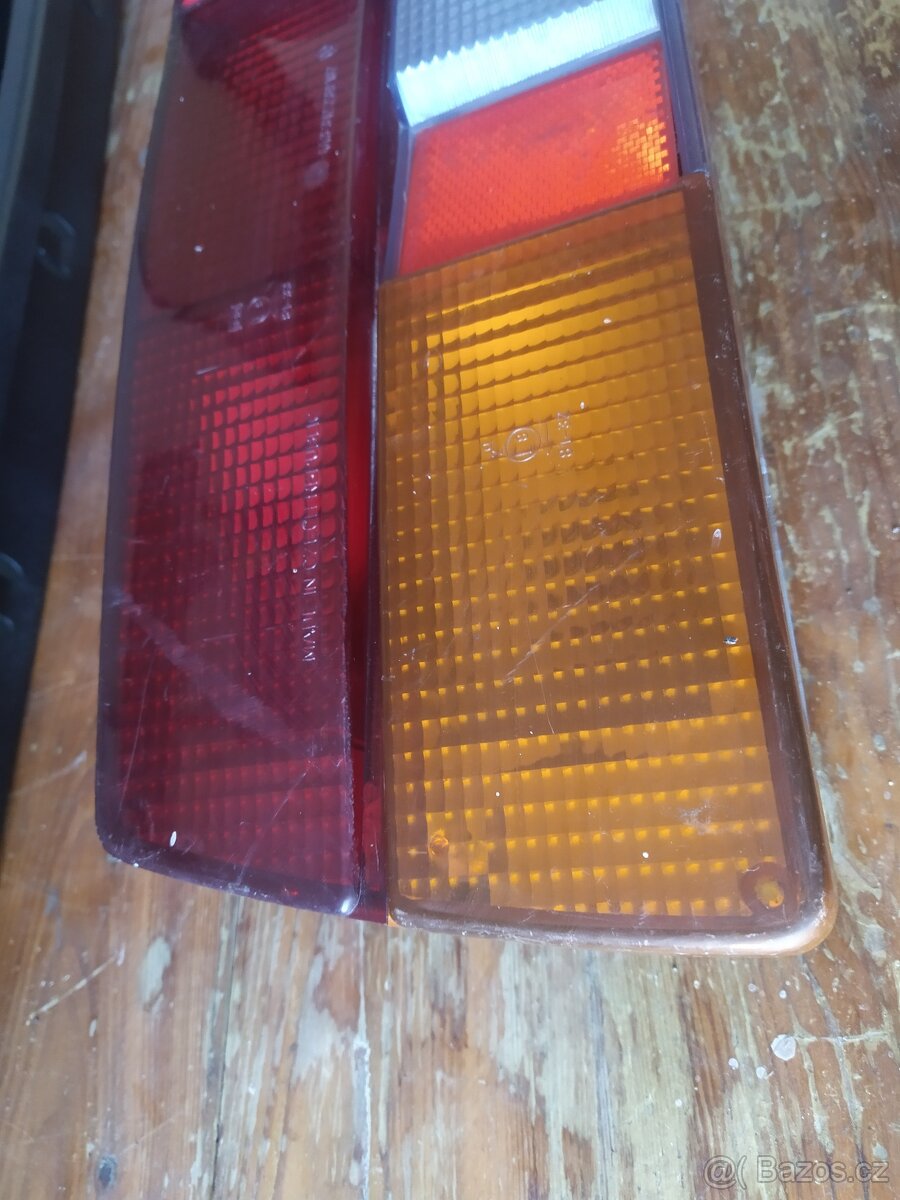 Zadní světlo Škoda 120 - 2
