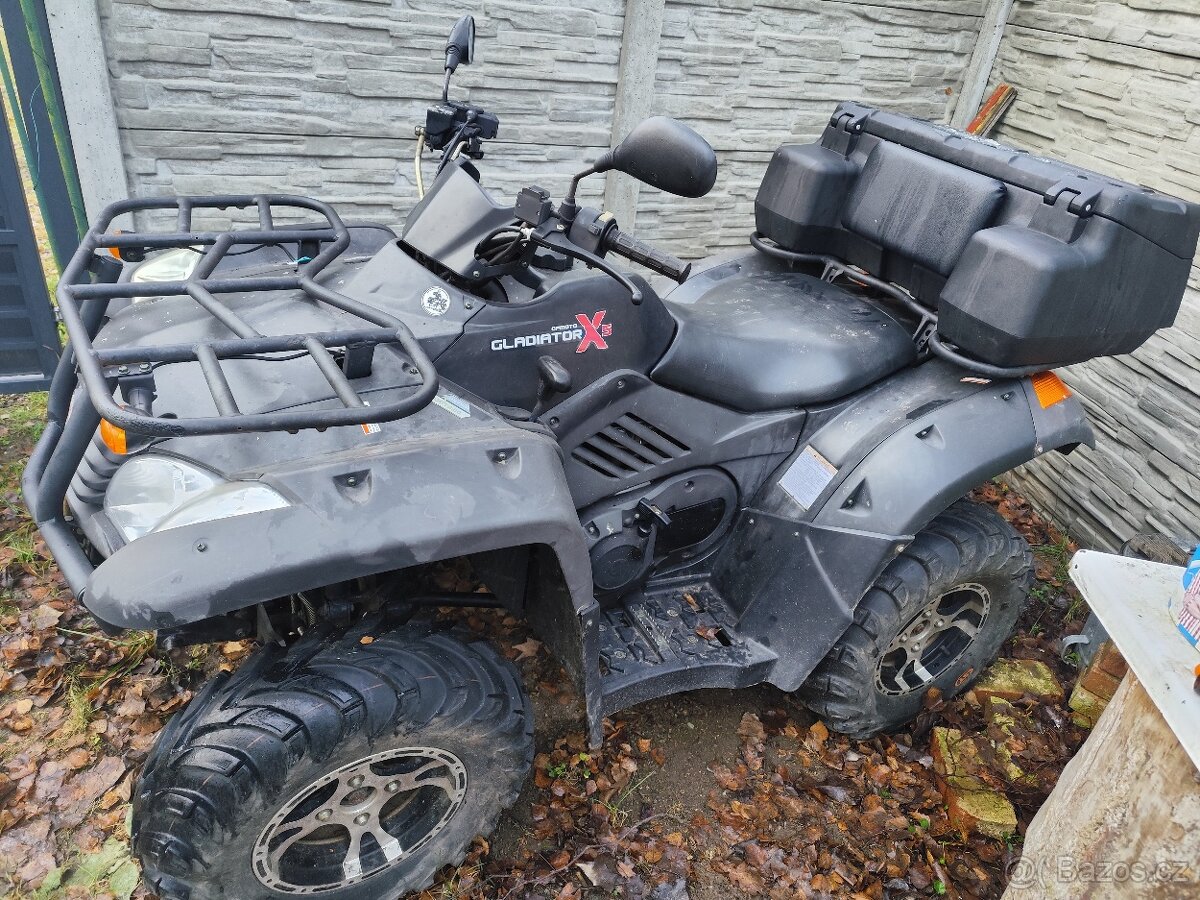 Cf moto gladiátor X5 - 2