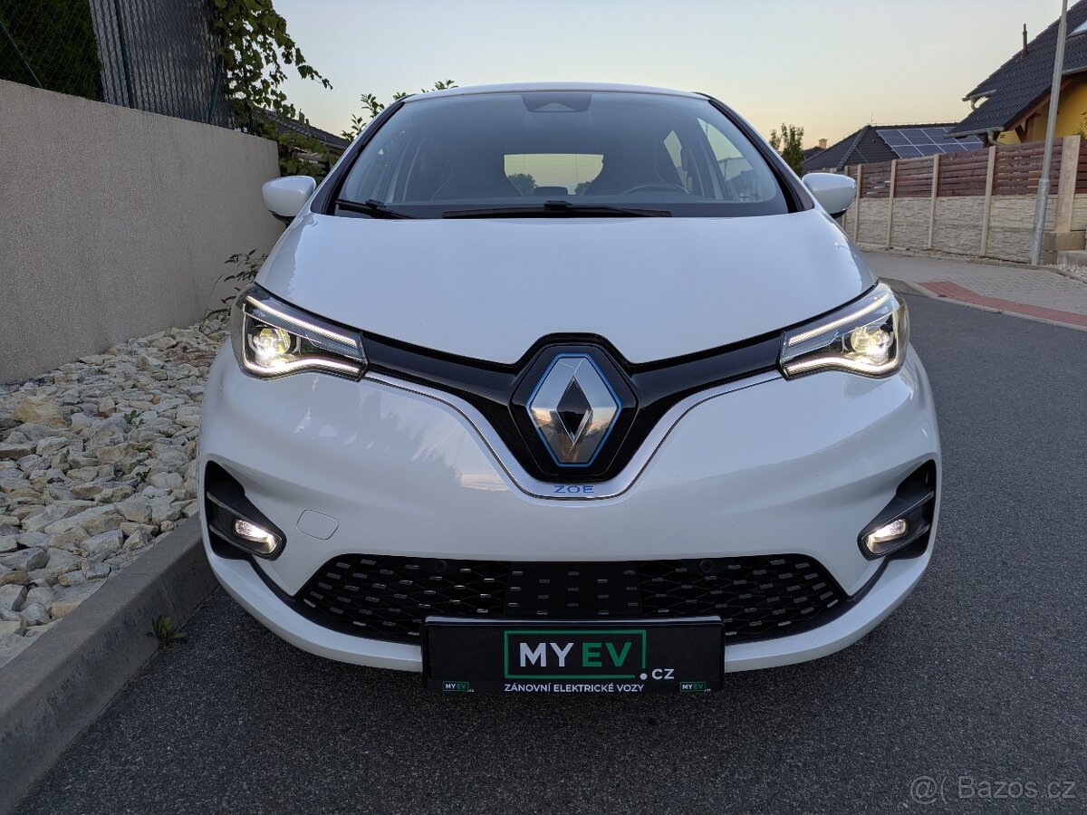 RENAULT ZOE R135, 52kWh, PLNÁ VÝBAVA, CCS, SOH 91% - 2