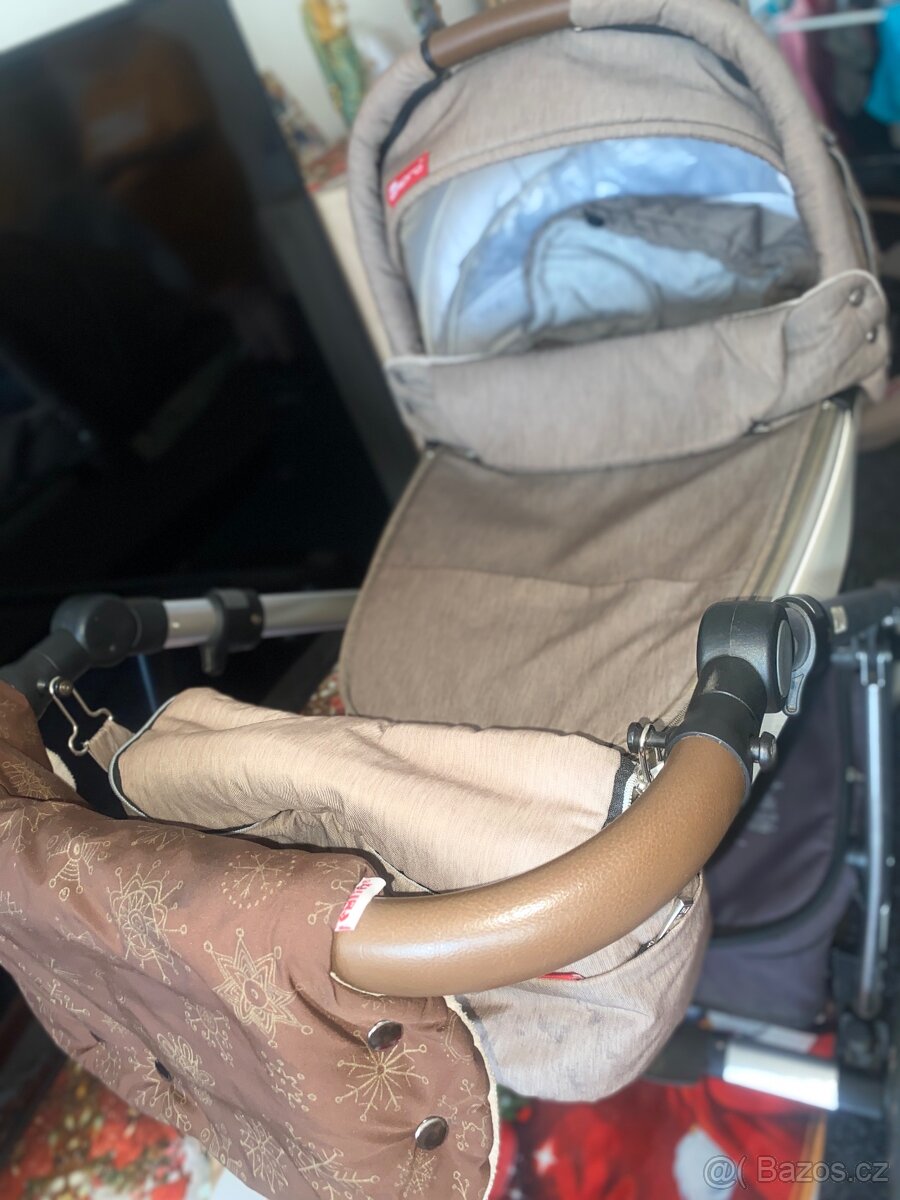 Kočárek Designed by Tomove - 2