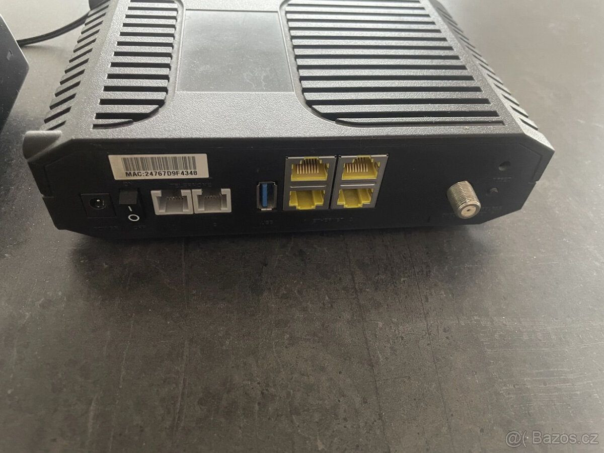 Kabelový modem Cisco EPC3925 - 2