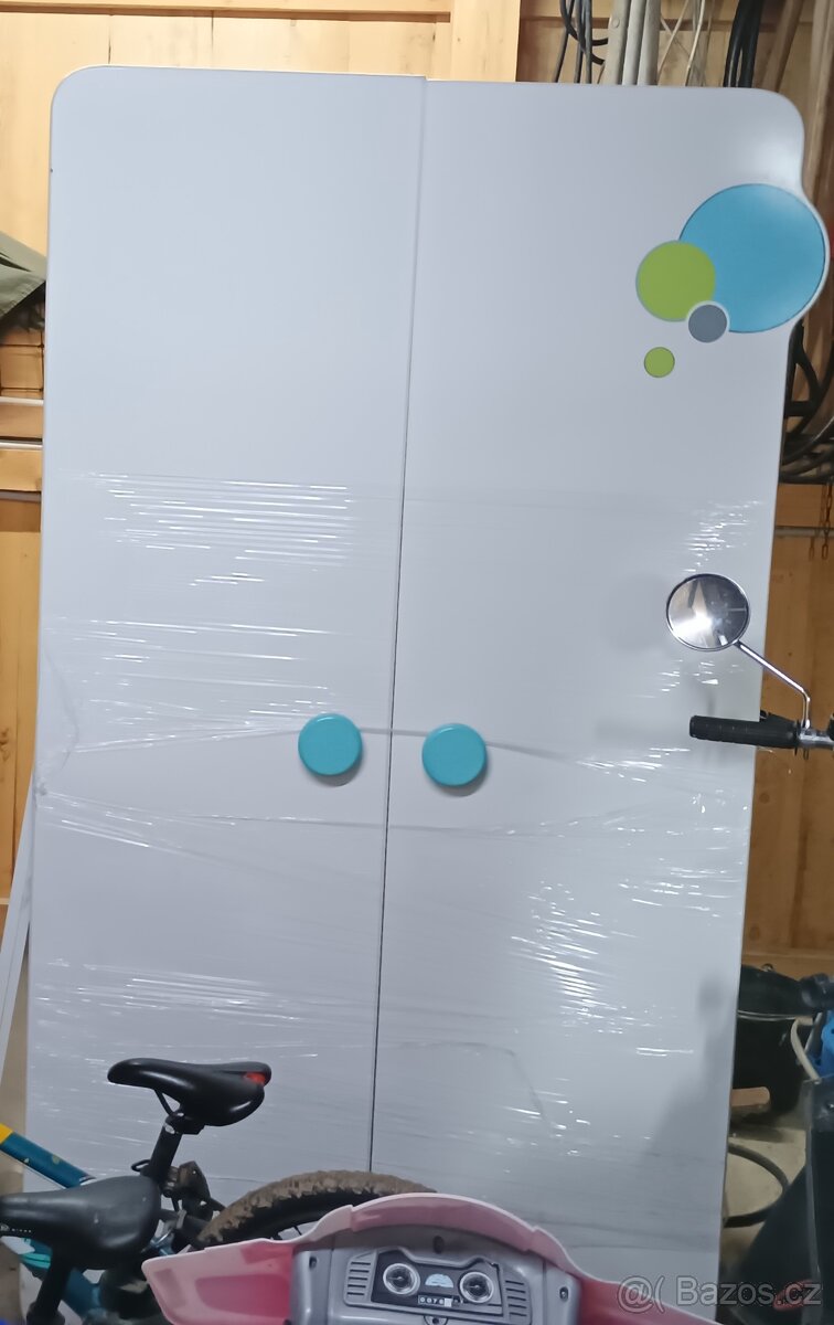 Skříň, přebalovací pult, postylka - 2