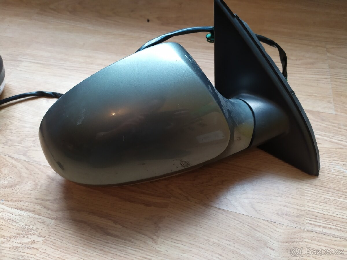 Pravé zrcátka na VW Passat B6 3C - 2