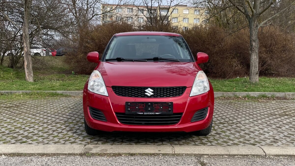 SUZUKI SWIFT 1.2i GL 4x4 - 2