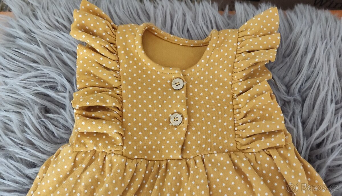 Šatičky zn. NICOL vel.68 - 2