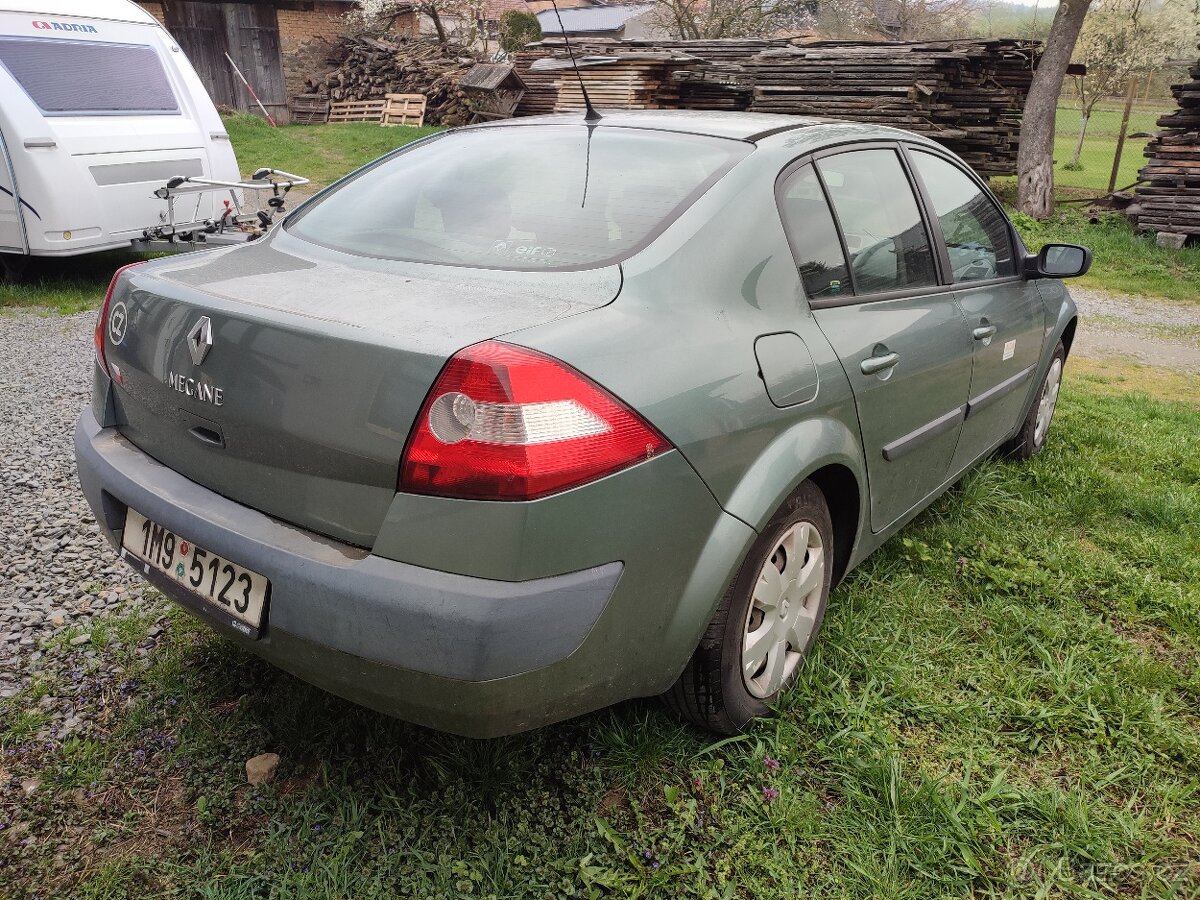 Renault Megane - 2
