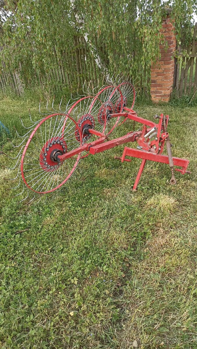 Obraceč, nahrabovač sena - 2