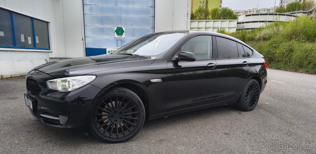 BMW 5GT - 2