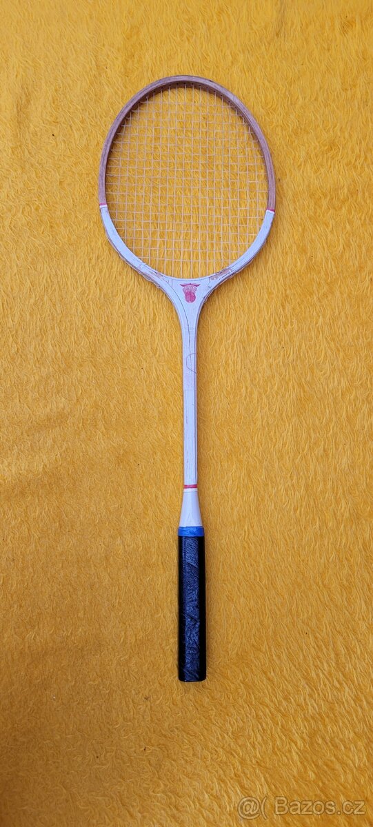 Badmintonová raketa - 2