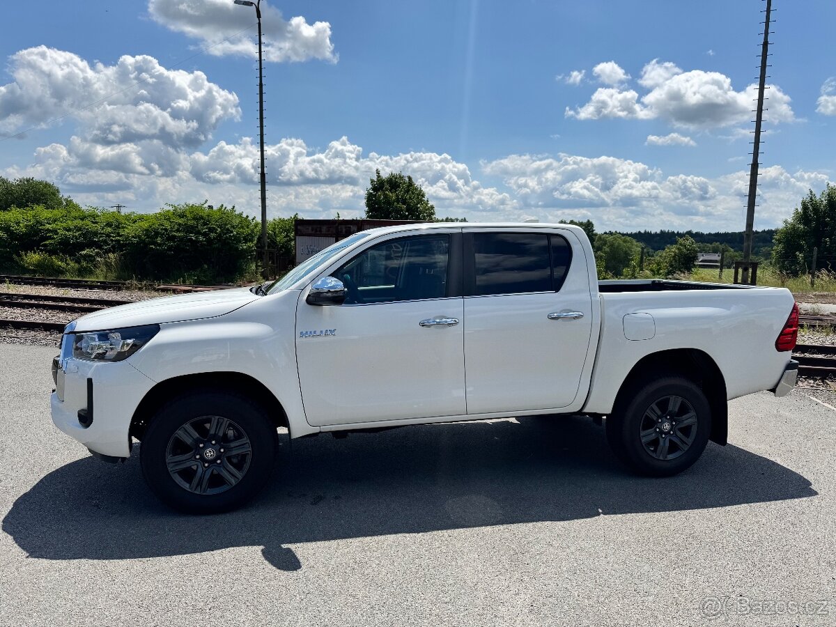 Toyota Hilux 2024 2.8 1.Majitel ČR