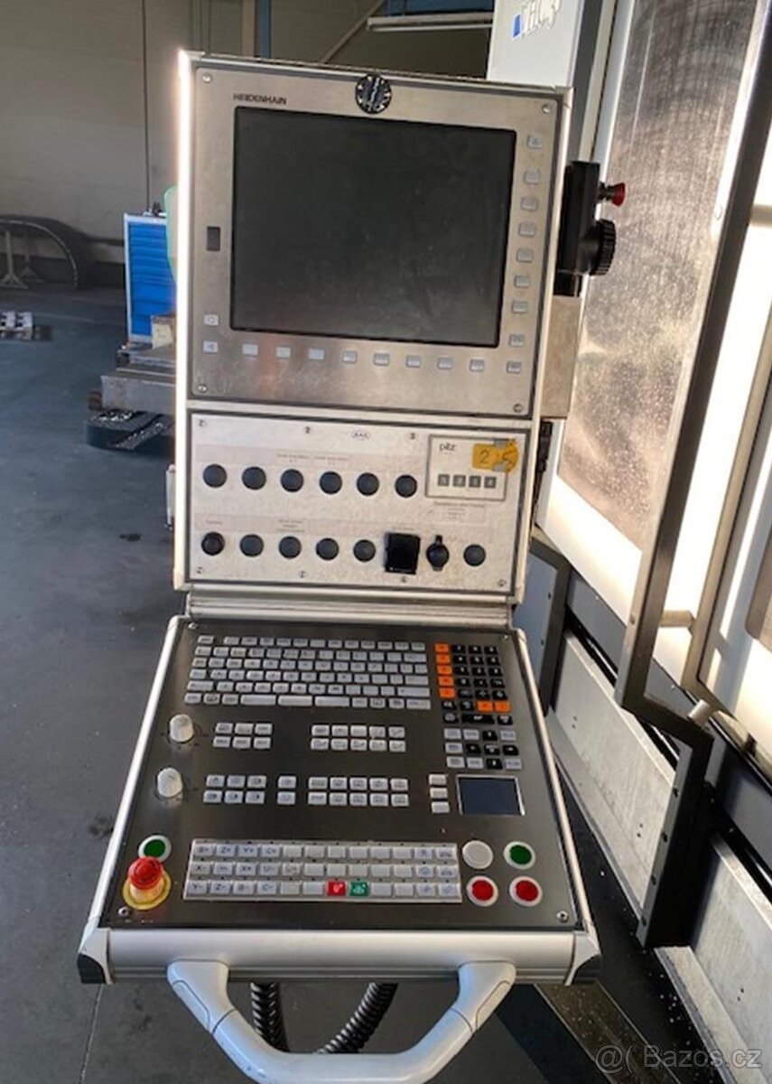 Obráběcí centrum (vertikální) AXA VHC3-XTS - 2