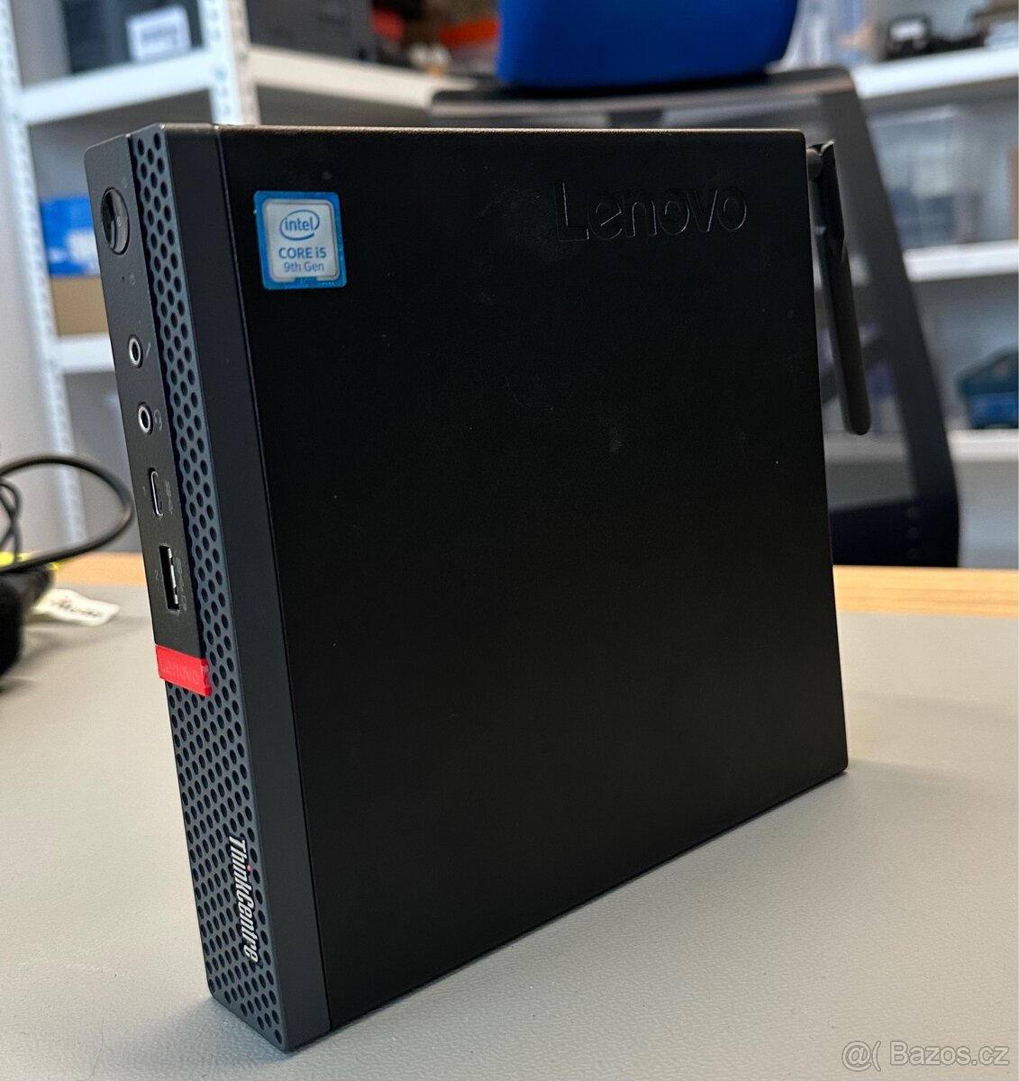 Lenovo ThinkCentre M720q (model 10T7) - 2