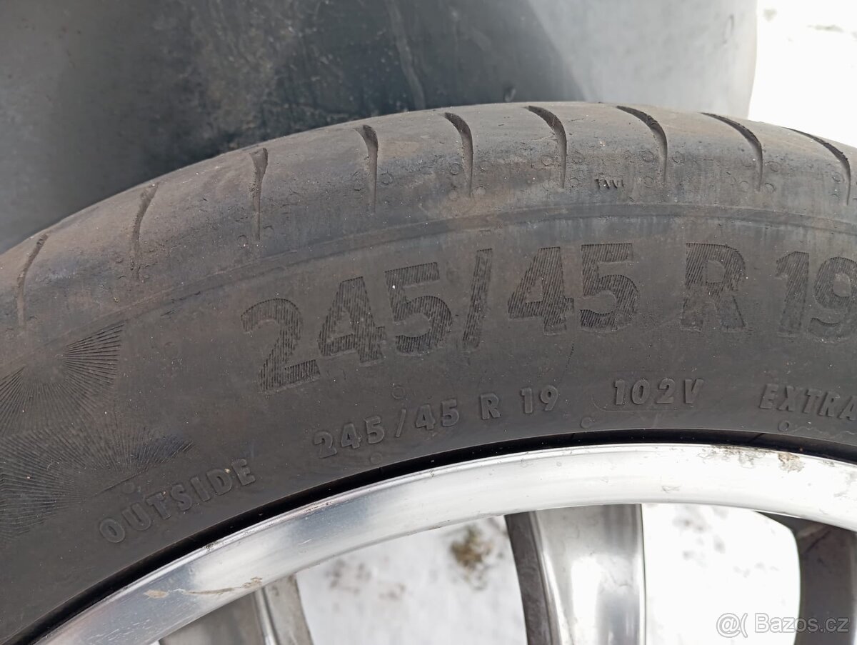 19" 5x114,3. 245/45 R19 V XL - 2