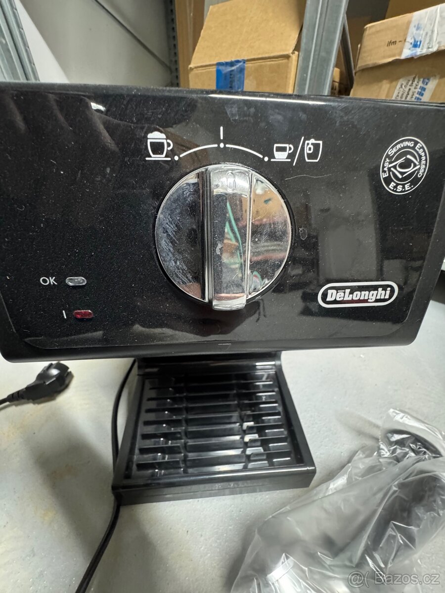 Pákový kávovar De’longhi - 2