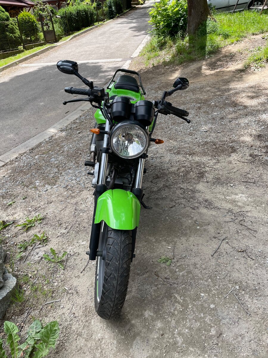 Shineray/Daelim roadwin 125ccm - 2