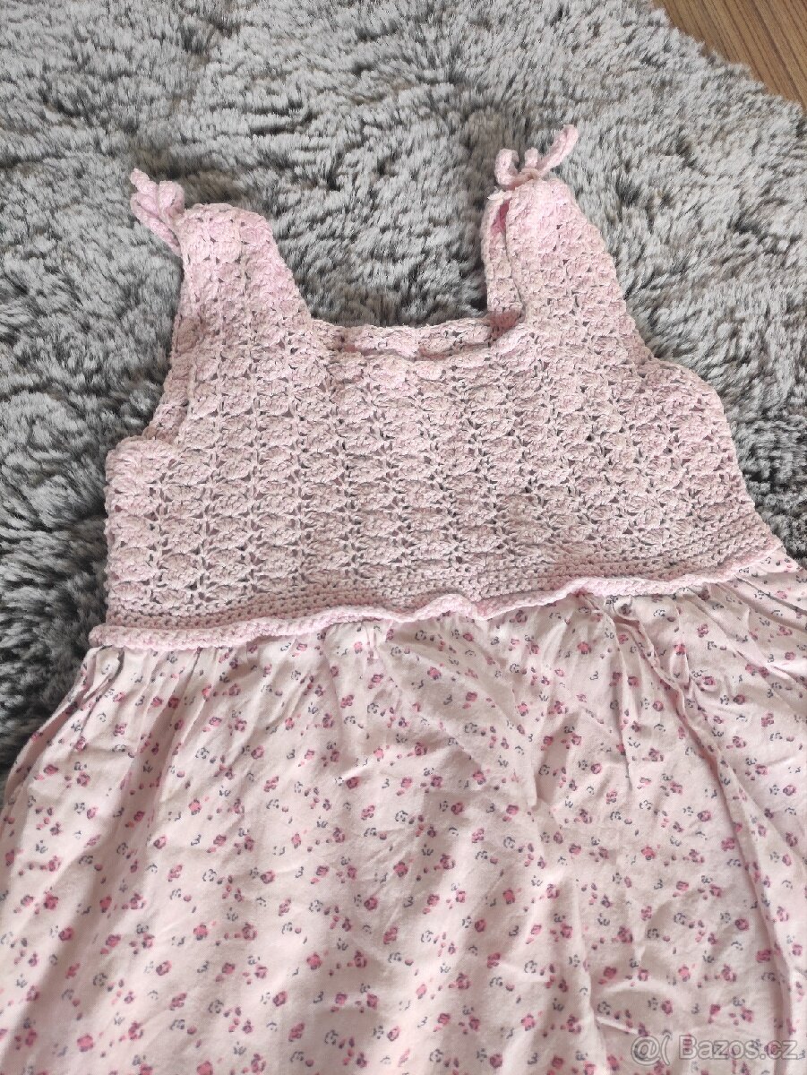 Krásné šatičky 98-104 - 2
