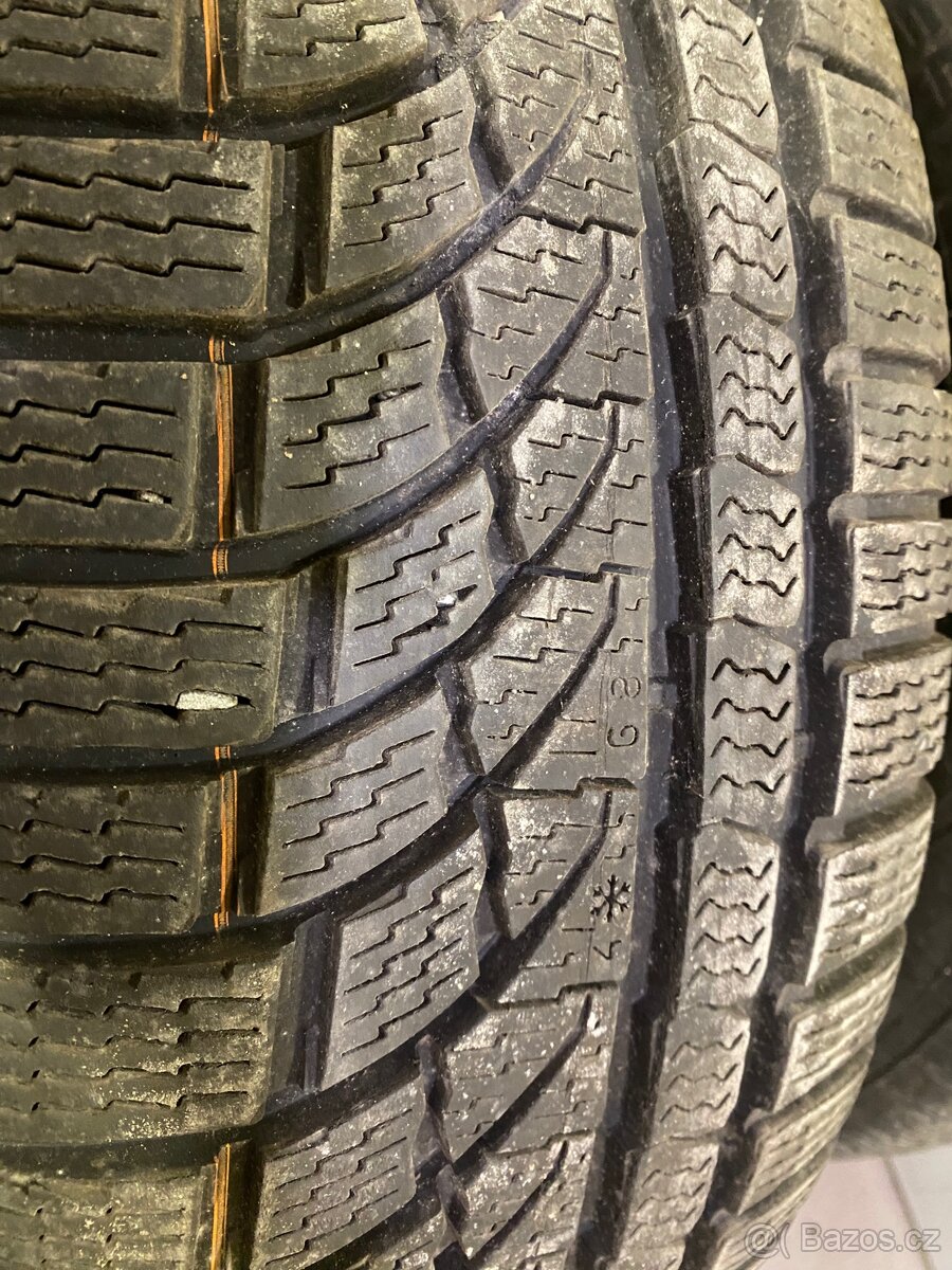 2 kola od Mini Cuper 205/55/17 - 2