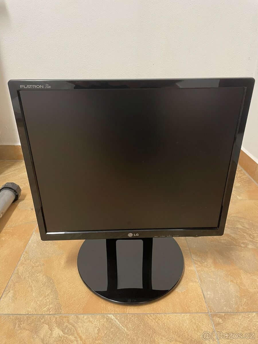 Monitor LG 19´´ - 2
