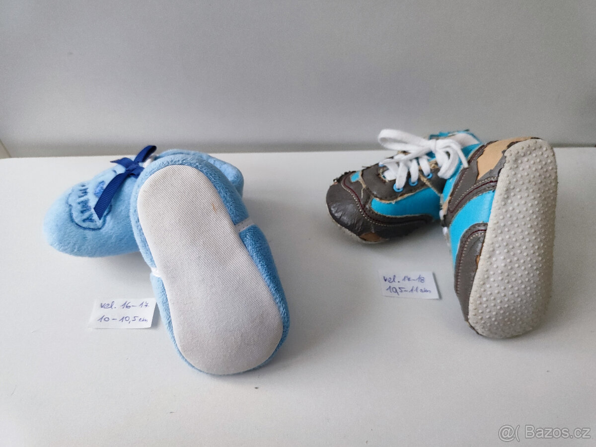 Kojenecké capáčky / bačkůrky pro chlapečka vel. 16 - 18 - 2