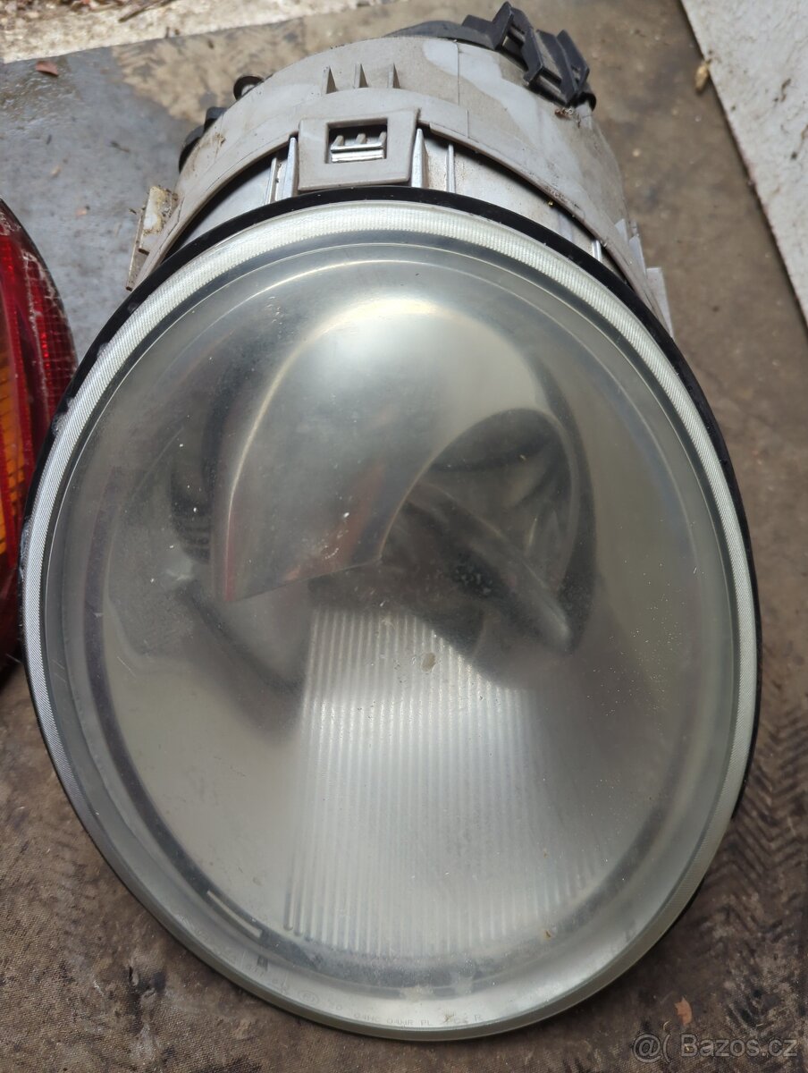Volkswagen New Beetle - Přední světlo pravé SPOLUJEZDEC - 2