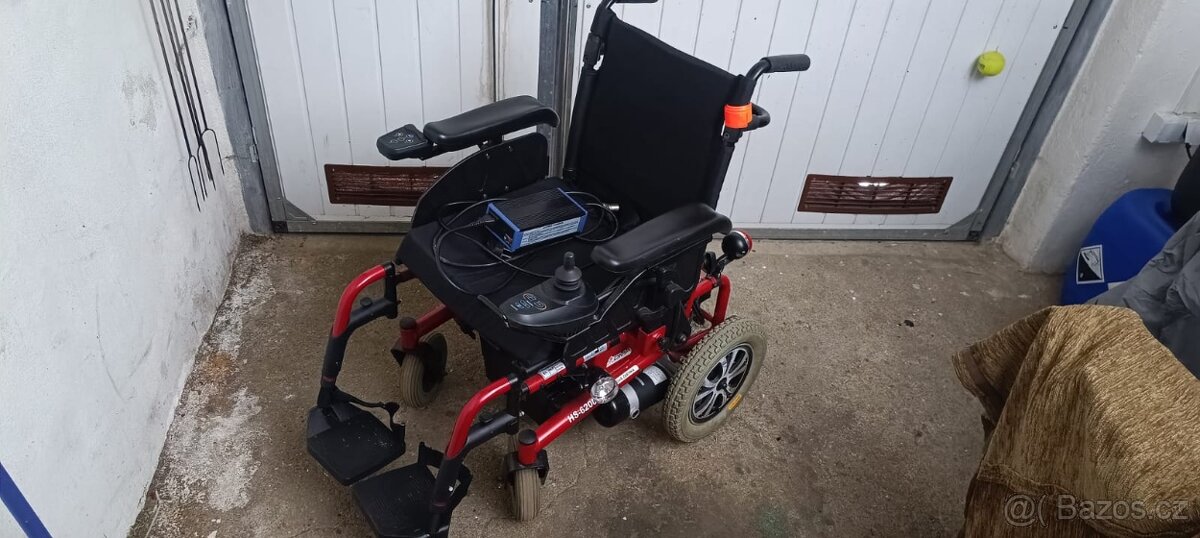 Elektrický invalidní vozík - 2