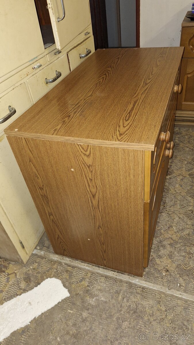 Skříňka - 2