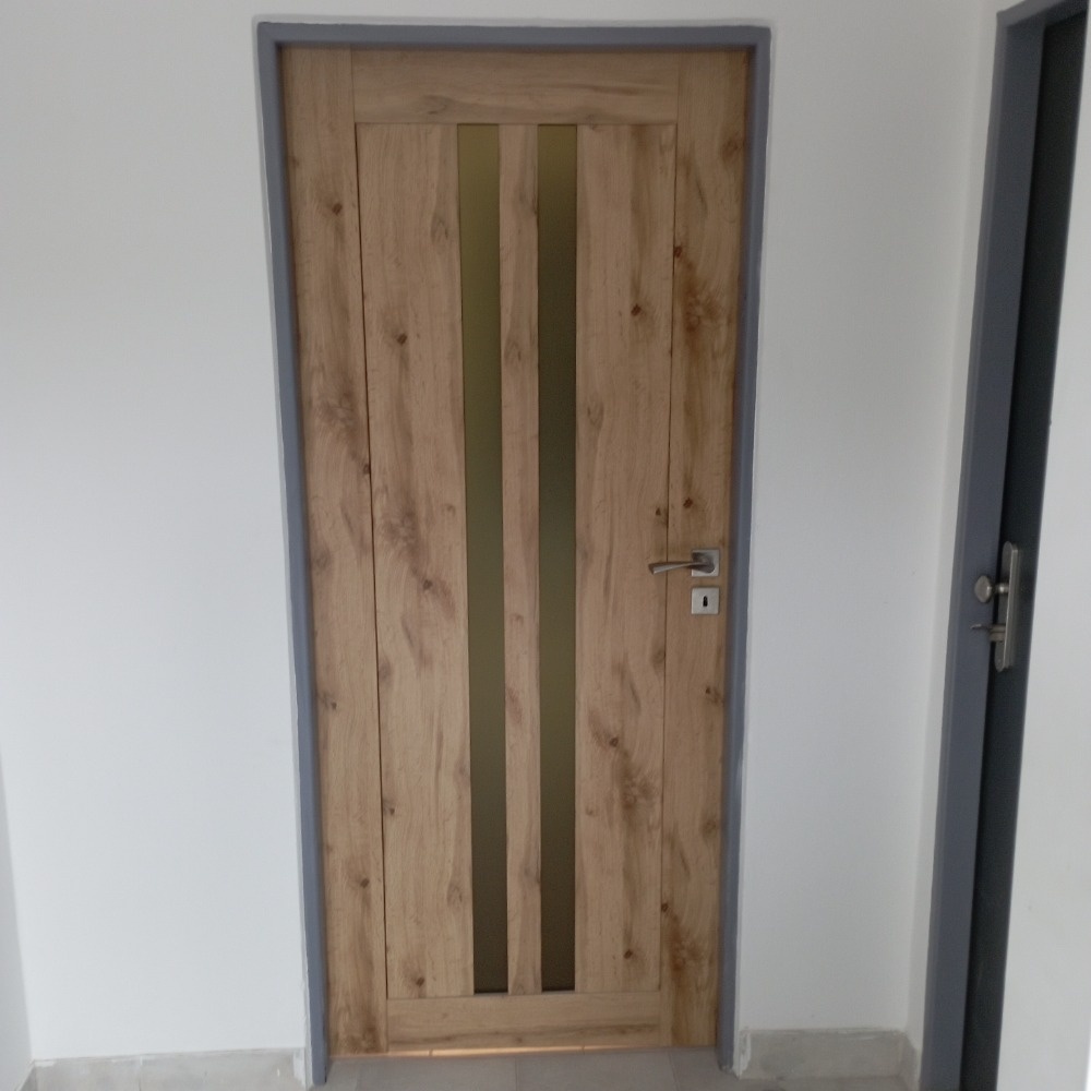Prodám Dveře pravé 80 mediolan - 2