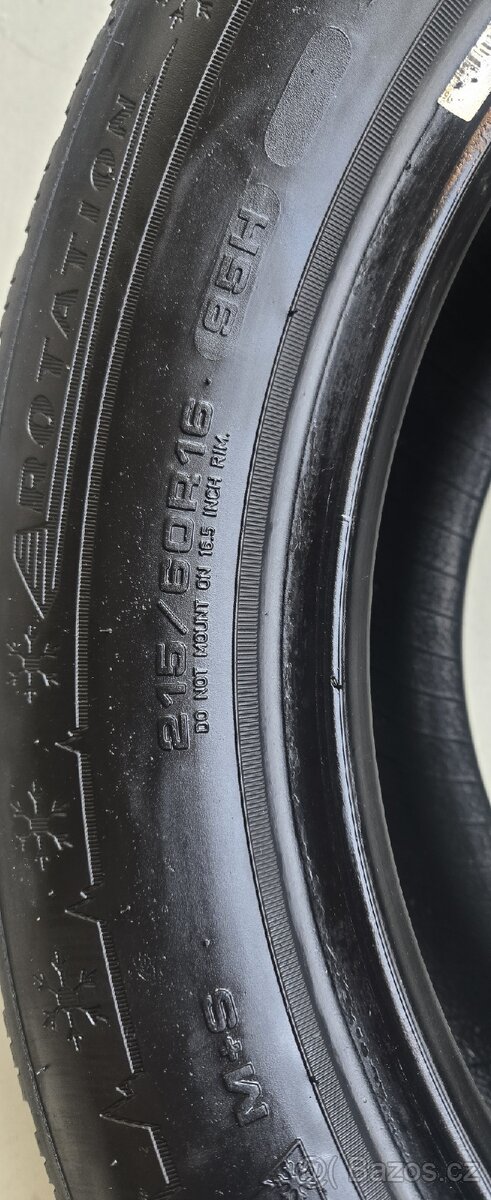 Prodám pneu Dunlop 215/60/16. - 2