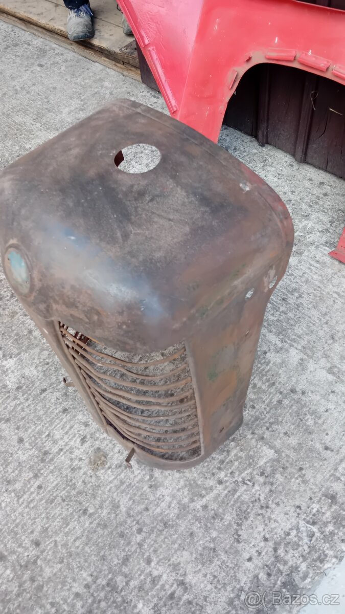 Prodám díly zetor 25 - 2