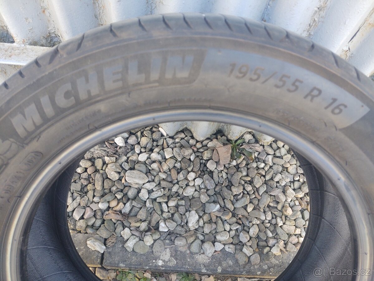 4 letní pneu MICHELIN - 2