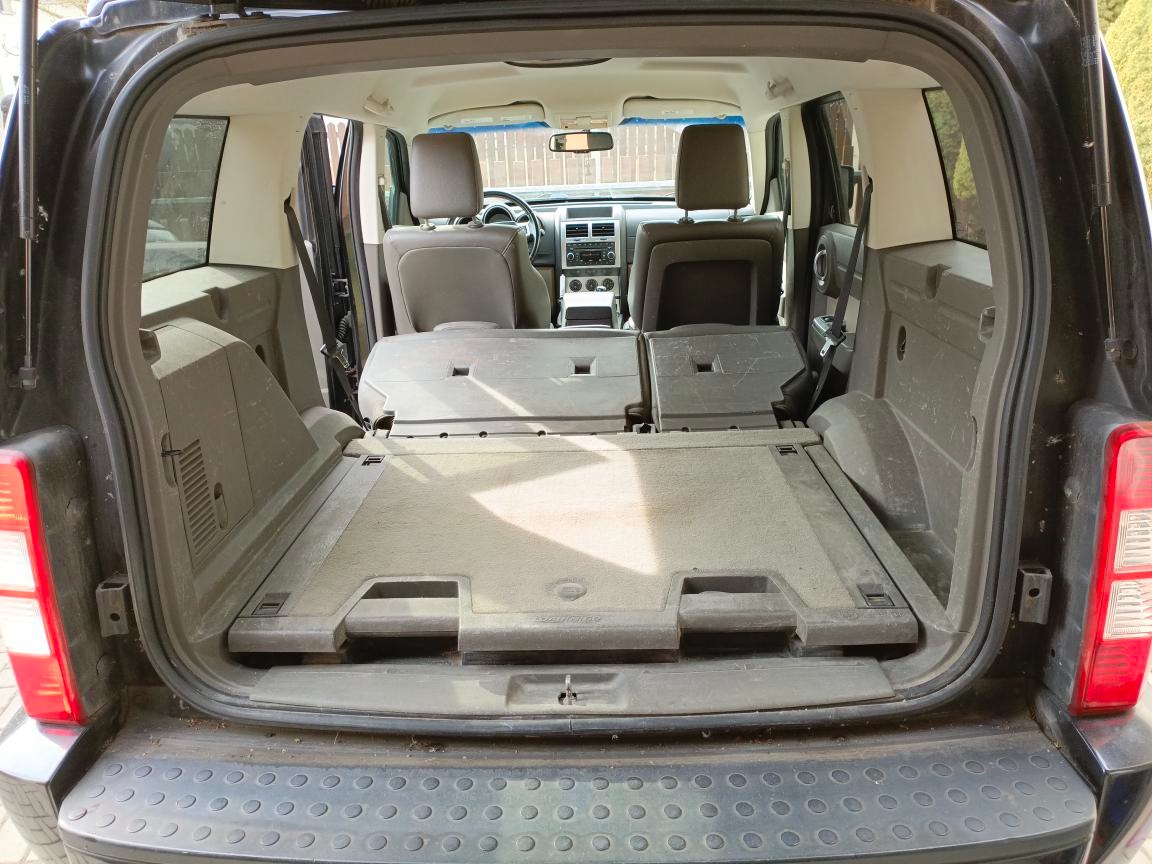 Dodge Nitro 2.8 - 2