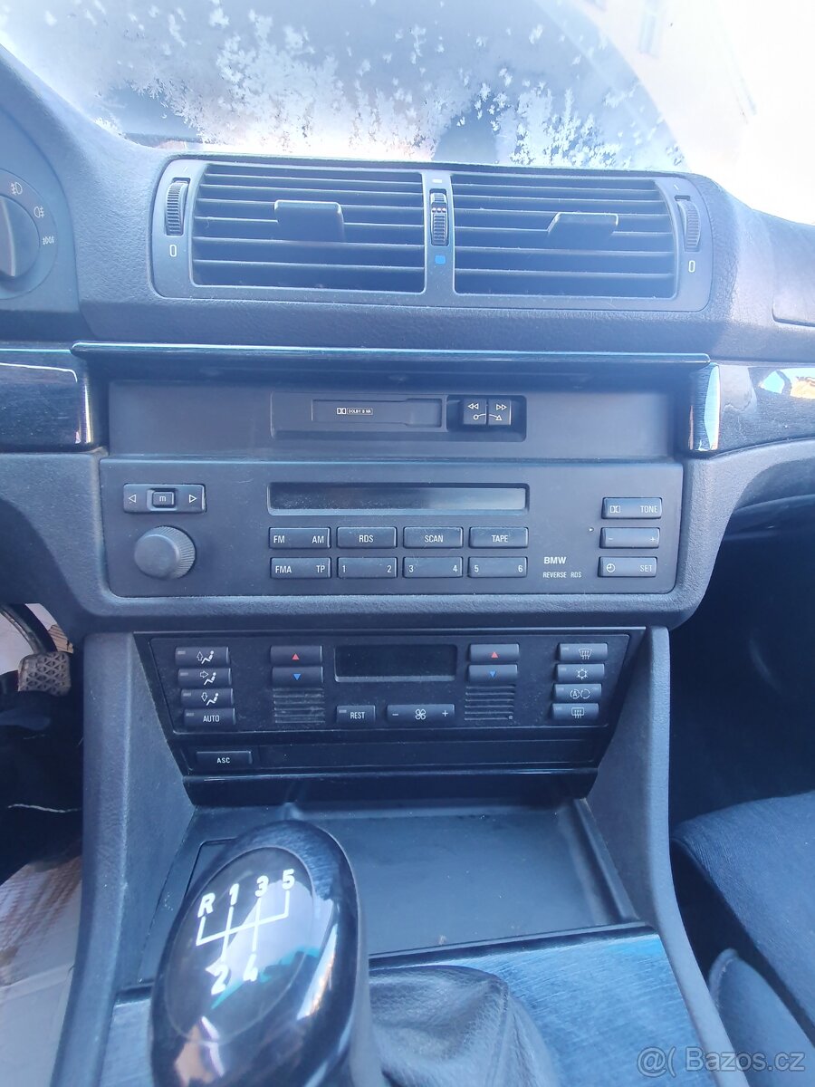 Prodám vyměním Bmw e39 ovládací panel plus rádio - 2