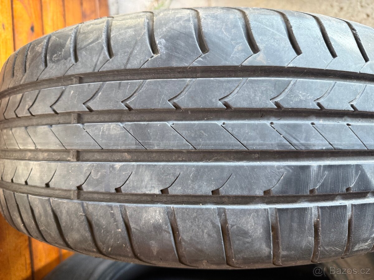 Letní pneu 215/60/R16 95H Goodyear - 2