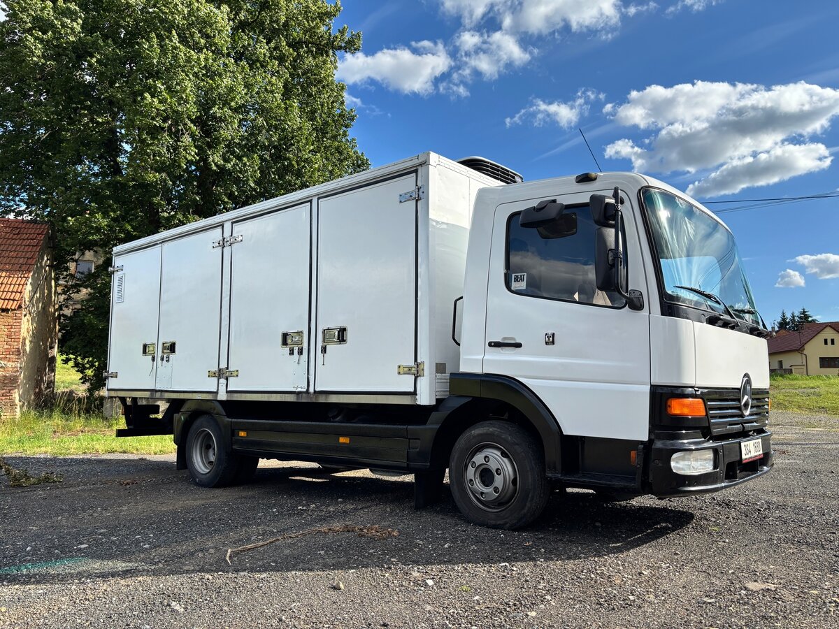 Mercedes Benz Atego - 2