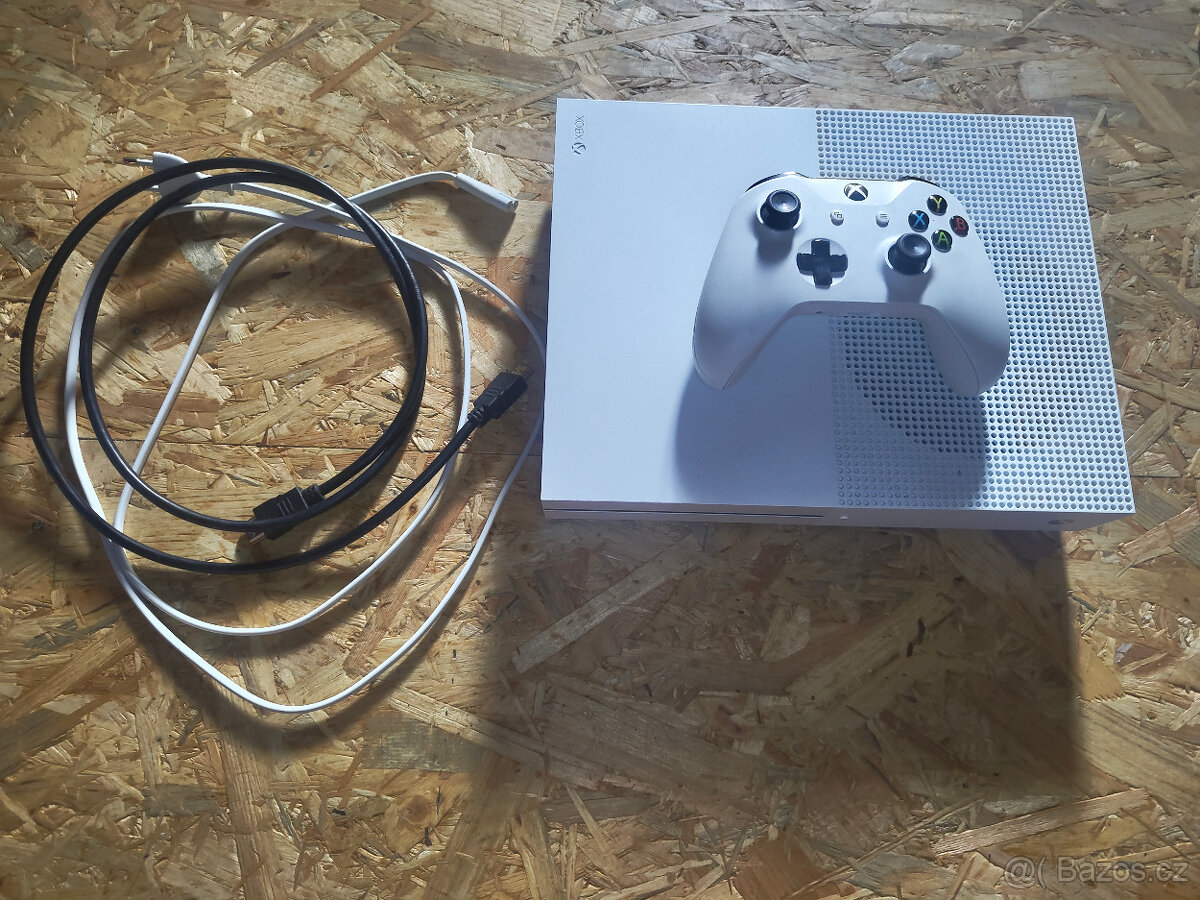 Xbox One S - TOP stav + ovladač + kabely - 2