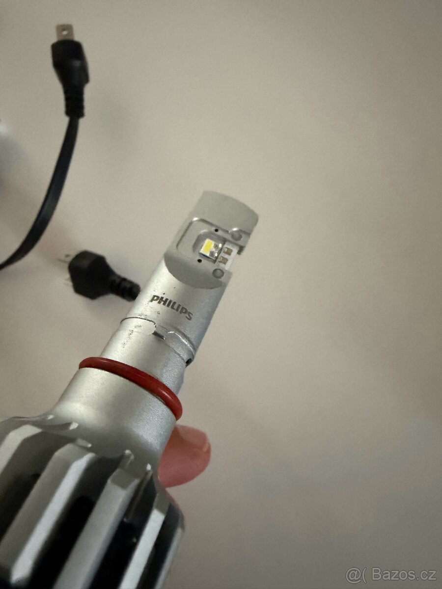 Philips LED Ultinon Pro 6000 H7 - 2