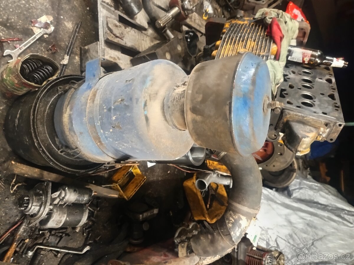 Prodám filtr sání Zetor Crystal Major - 2
